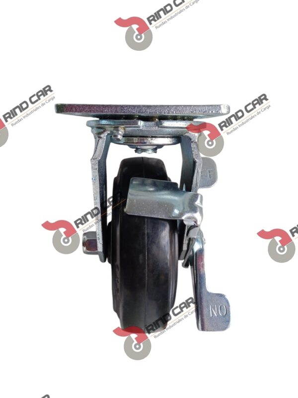 Rodaja Giratoria con freno 6"x2" fierro hule cap. 249 Kg - Image 2